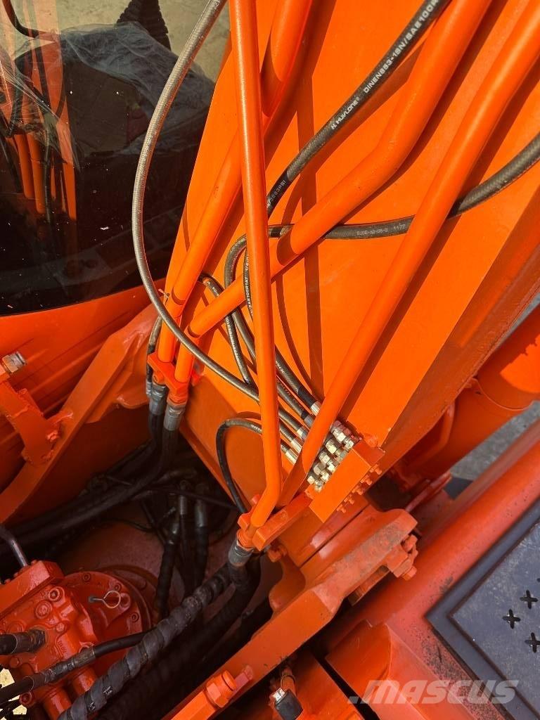 Doosan DX140 Rupsgraafmachines