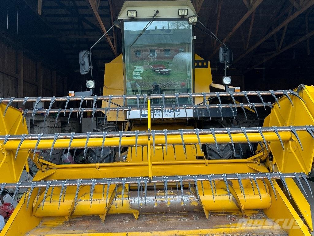 Sampo-Rosenlew 2050 Maaidorsmachines