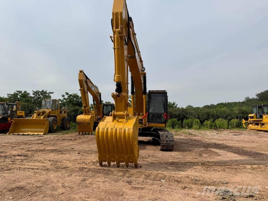 CAT 320B Rupsgraafmachines