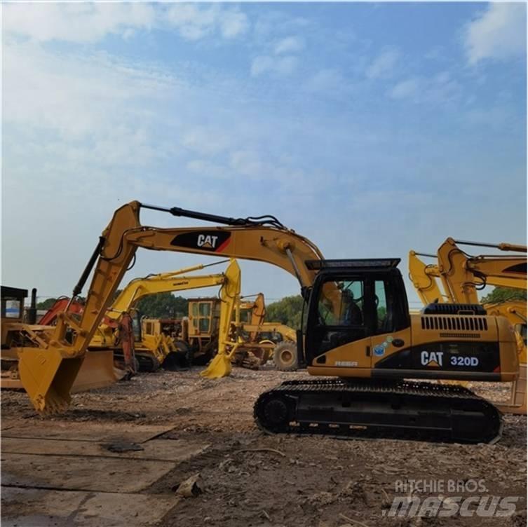 CAT 320D Rupsgraafmachines