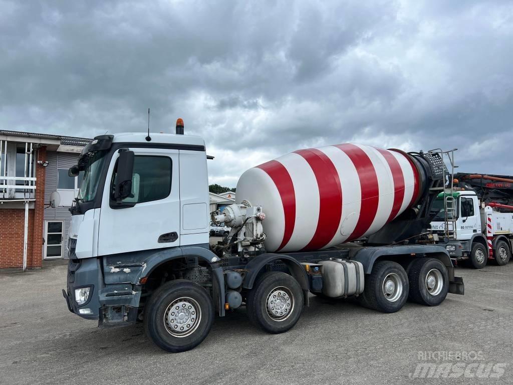 Mercedes-Benz 3248 Betonmixers en pompen