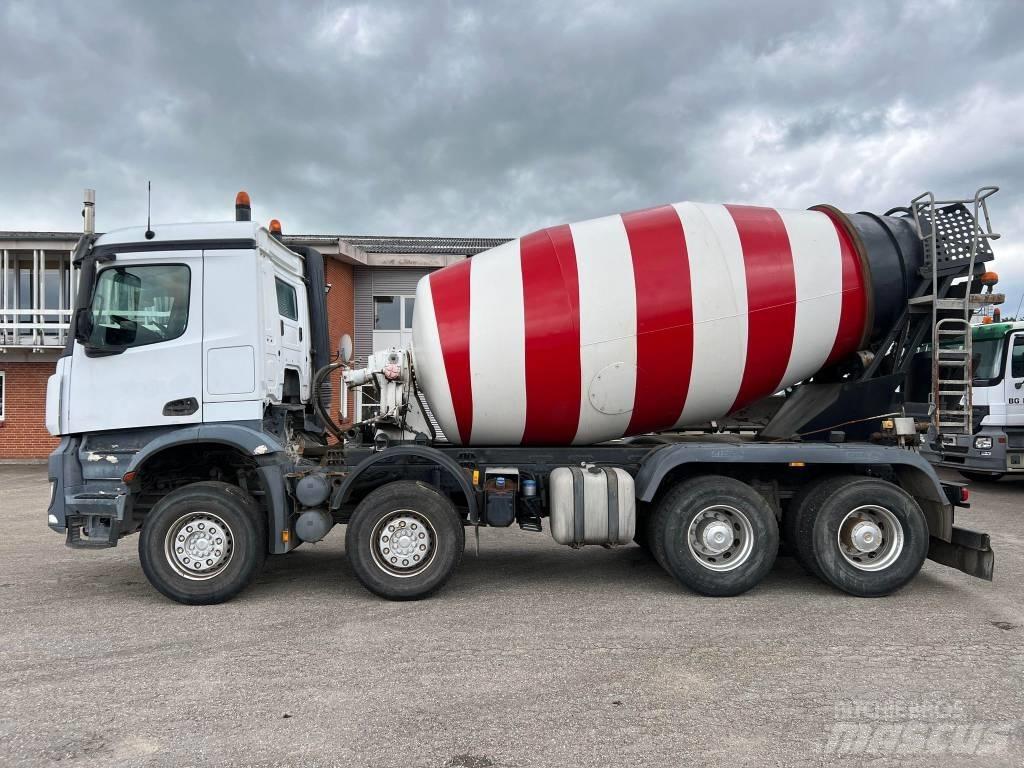 Mercedes-Benz 3248 Betonmixers en pompen