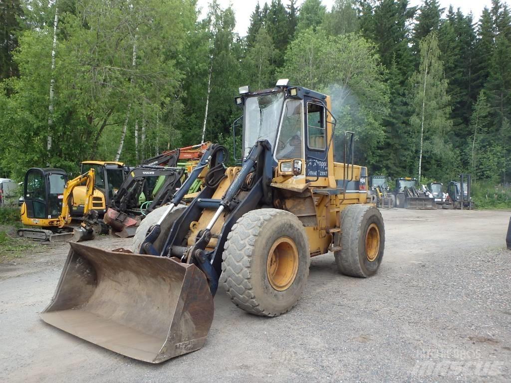 Komatsu WA 250-1 Wielladers