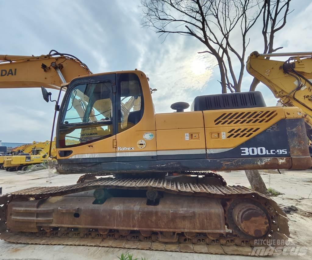 Hyundai R 300 LC-9S Rupsgraafmachines