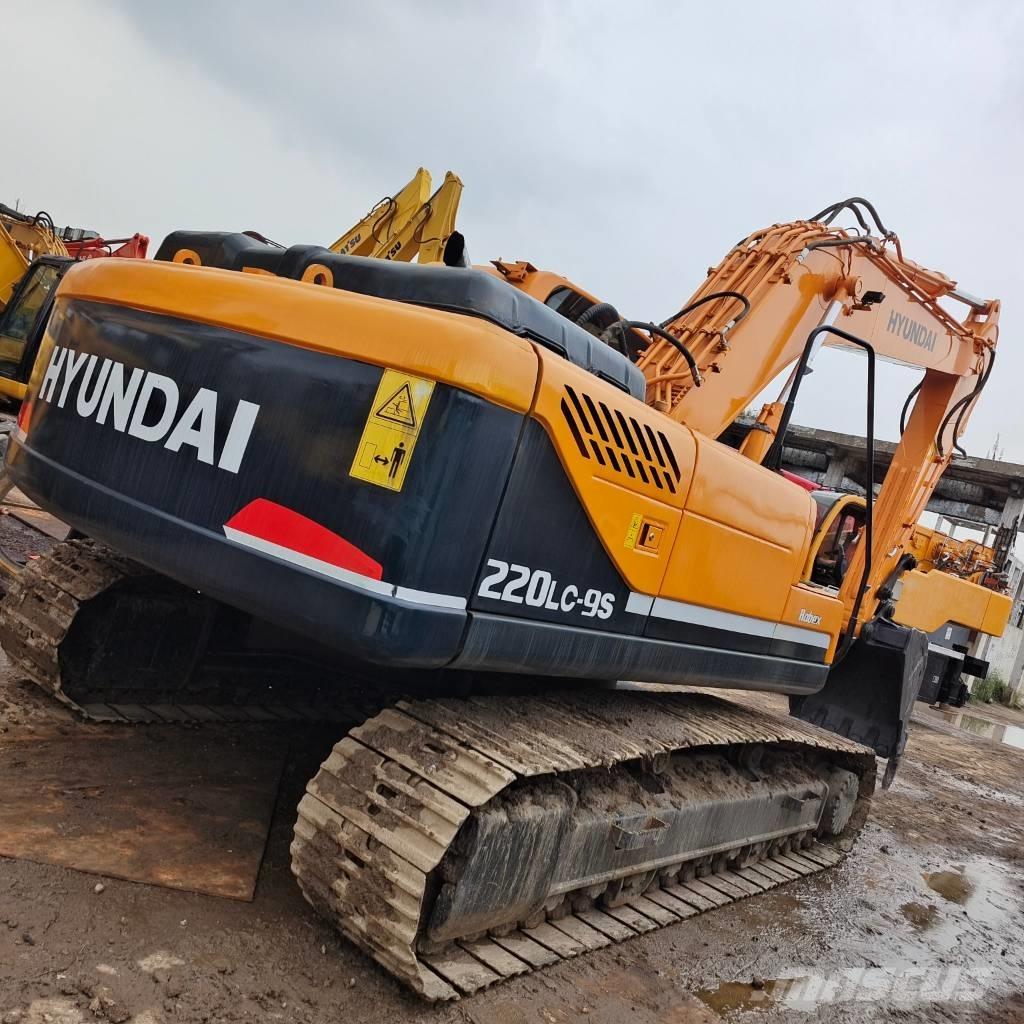 Hyundai 220 LC -9S Rupsgraafmachines