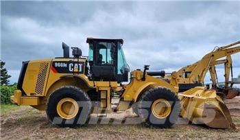 CAT 966M Wielladers