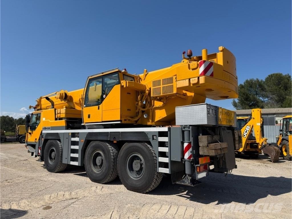 Liebherr LTM 1055 Ruw terrein kranen