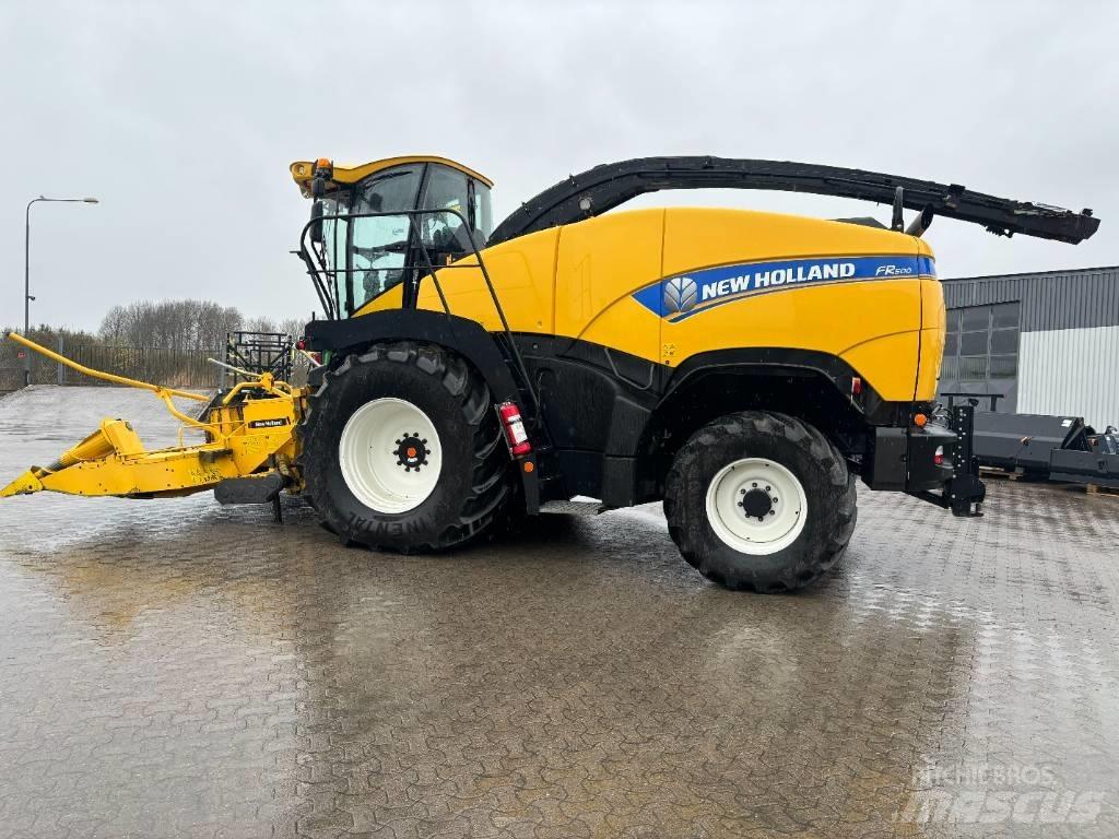 New Holland FR 500 Zelfrijdende veldhakselaars