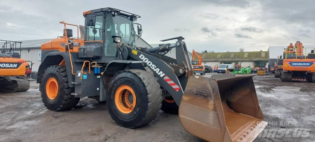 Develon DL420-7 Wielladers