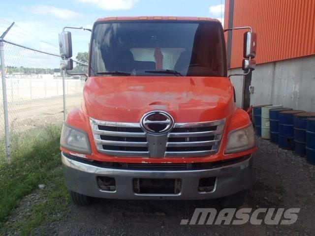 Hino 185 Platte bakwagens