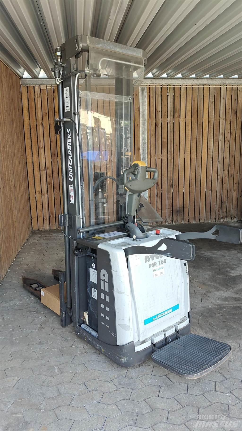Atlet PSP160 Pallettruck met meerij platform