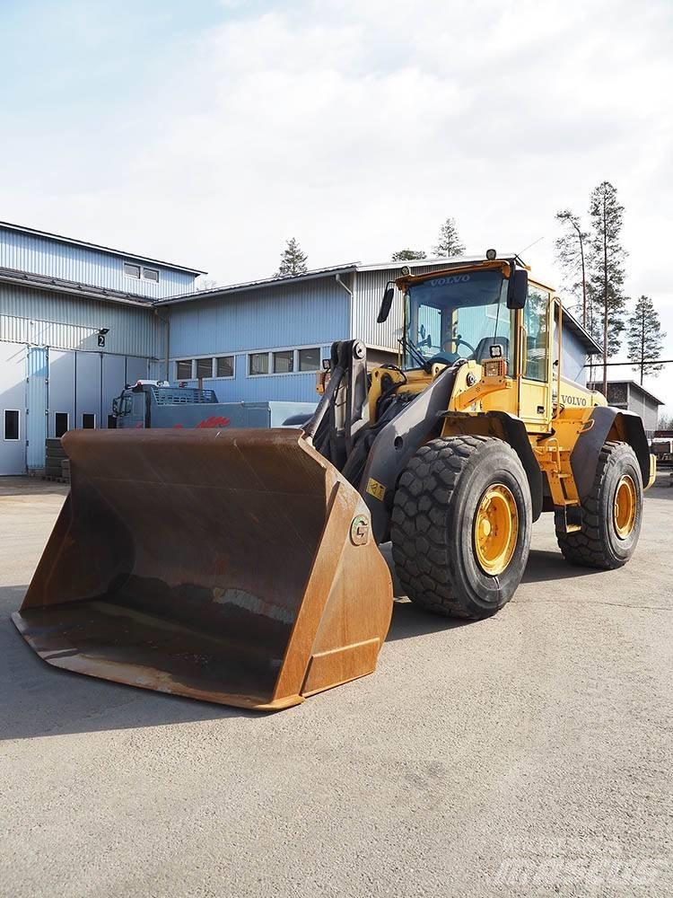 Volvo L 120 E Wielladers
