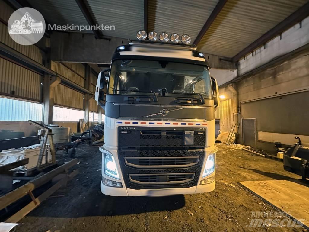 Volvo FH 500 TMA Trekkers