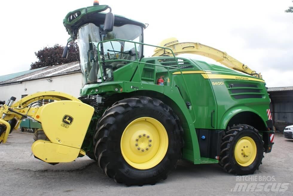 John Deere 8400 T Zelfrijdende veldhakselaars