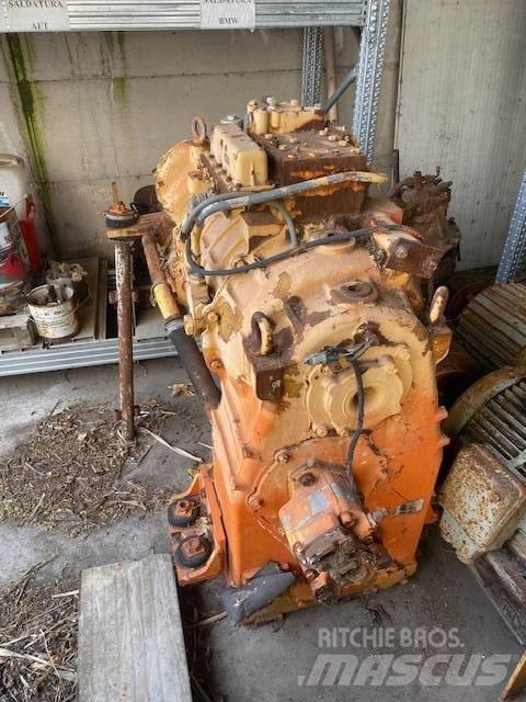 Fiat-Hitachi 350 Transmissie