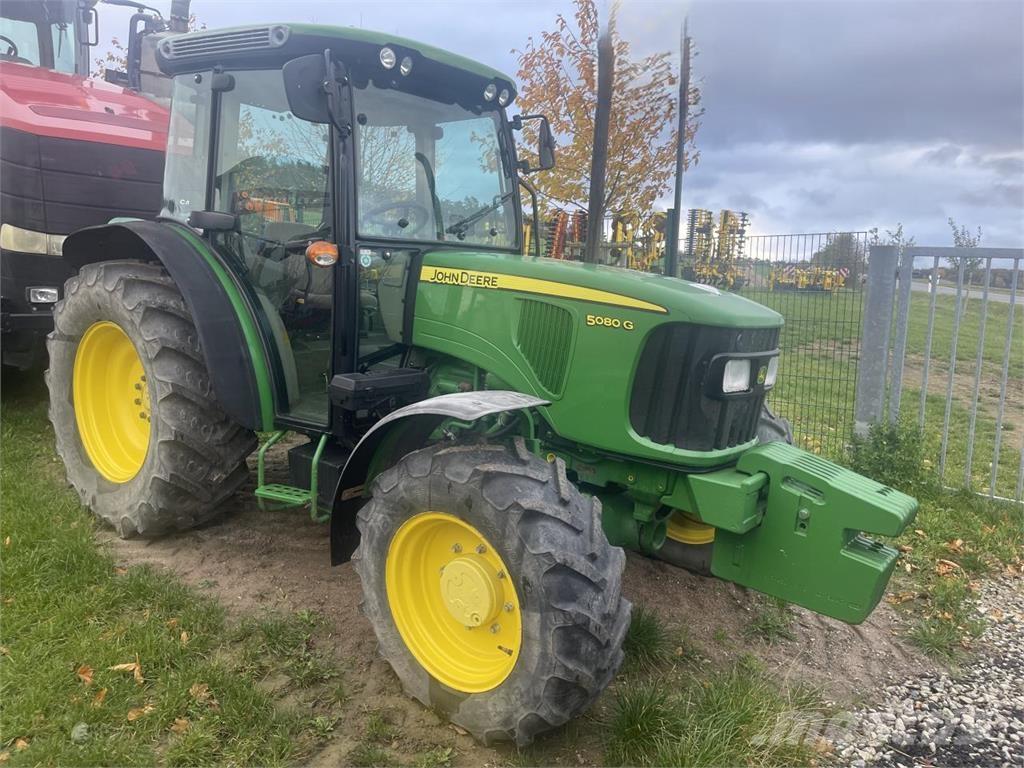 John Deere 5080 G Tractoren
