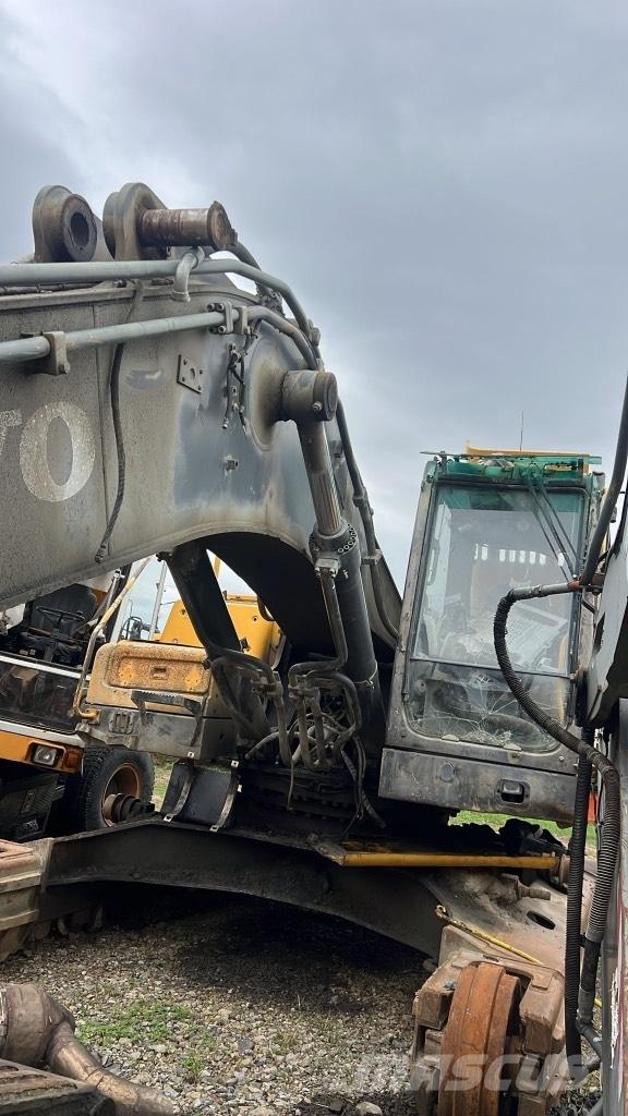 Volvo EC 360 L Remmen