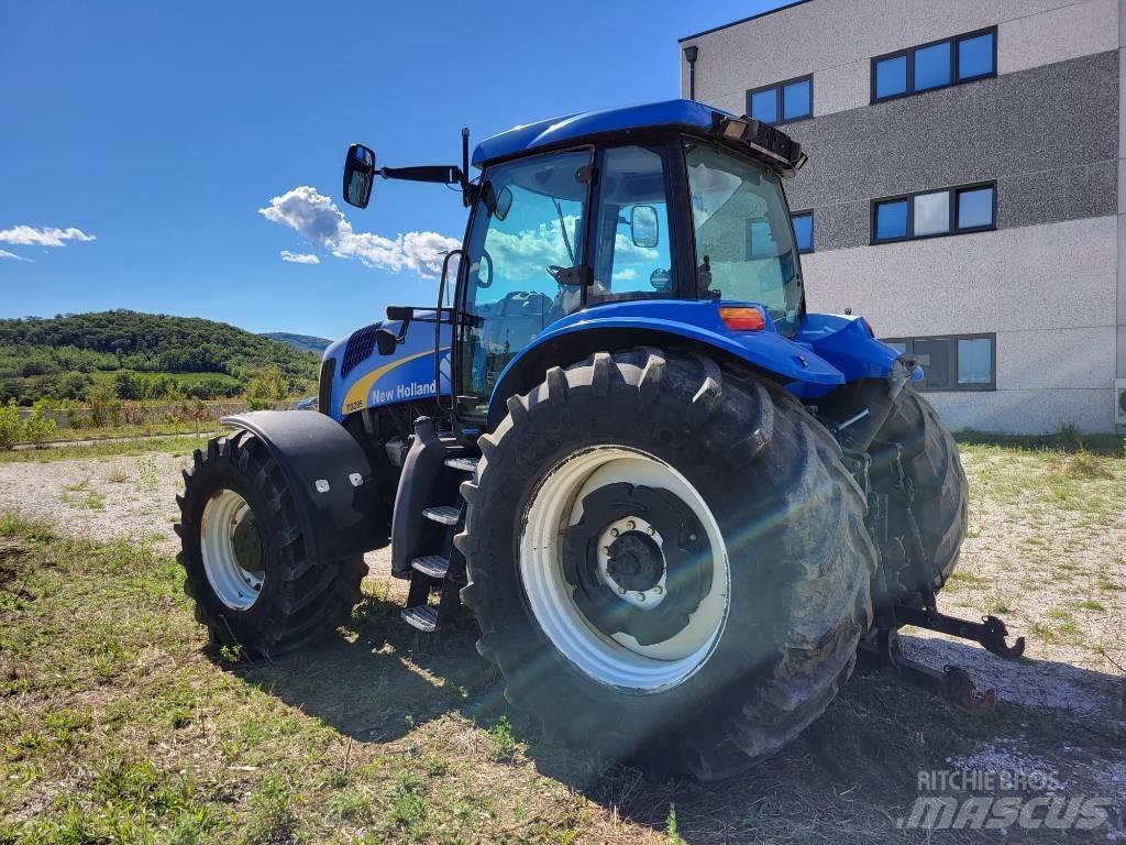 New Holland TG 285 Tractoren