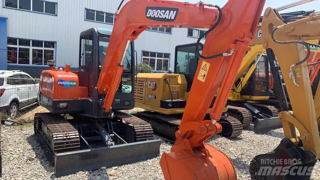 Doosan DH 55-V Minigraafmachines < 7t