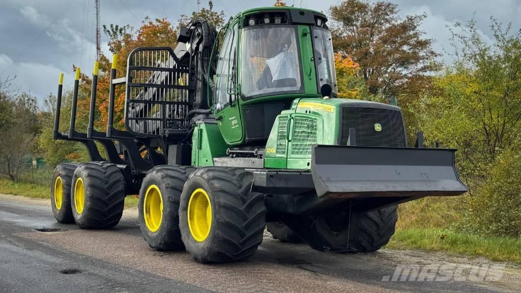 John Deere 1210 E Uitrijwagens