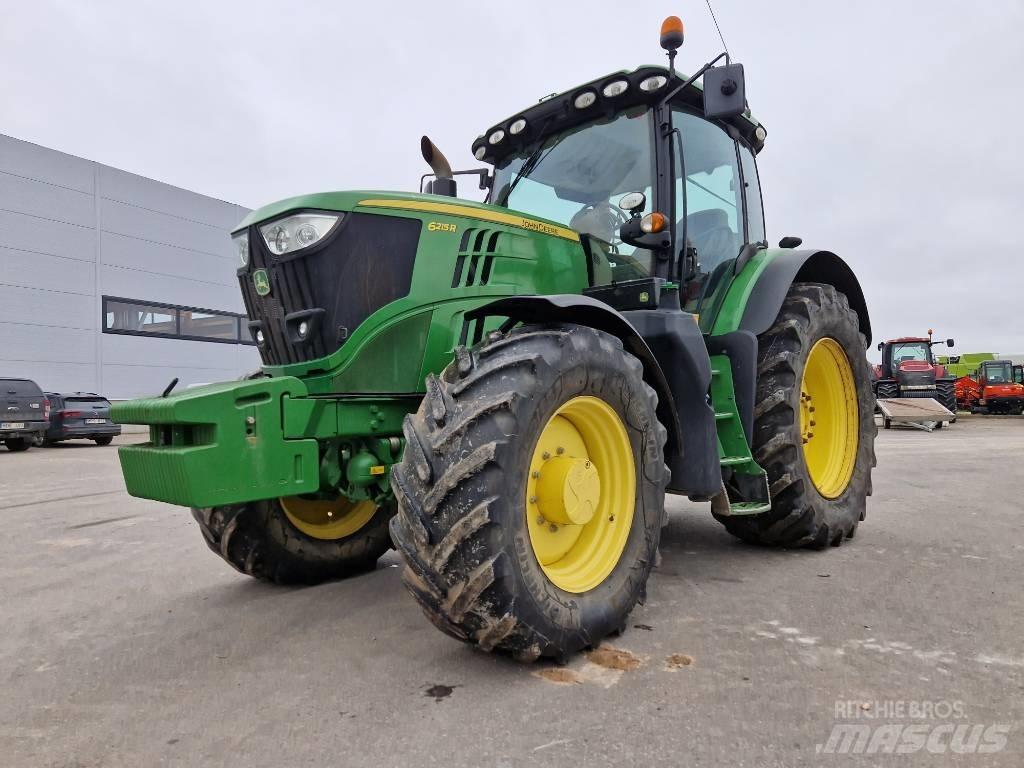 John Deere 6215 R Tractoren
