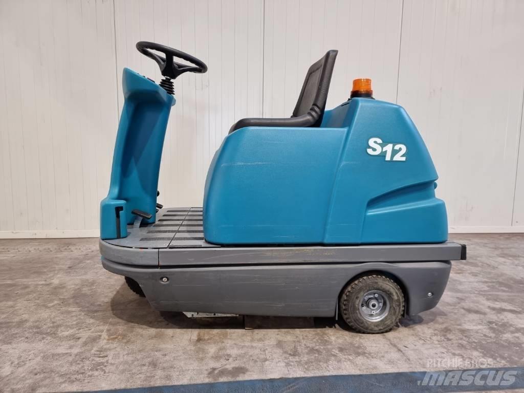 Tennant S12 Veegmachines