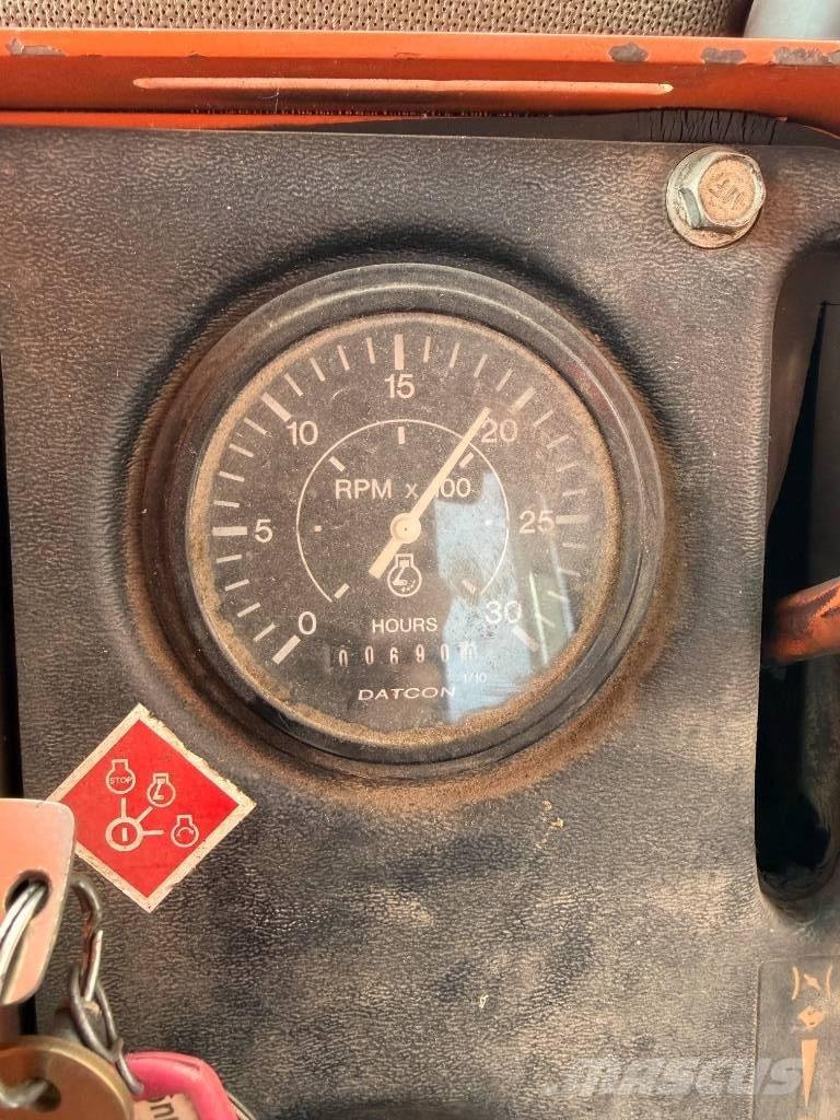 Ditch Witch 8020 T Sleuvengravers