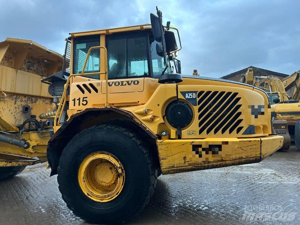 Volvo A 25 D Knik dumptrucks