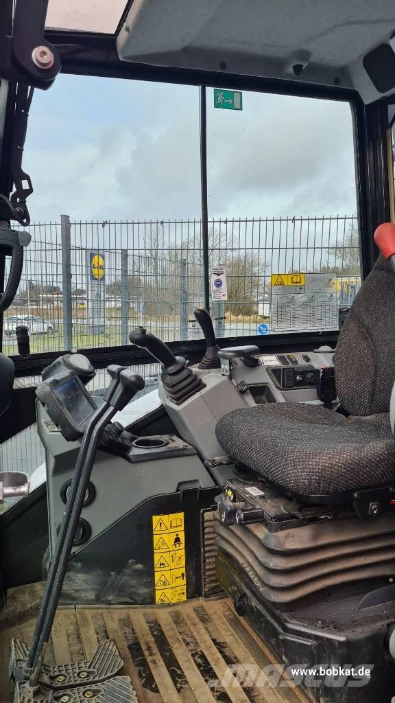 Bobcat E 60 Minigraafmachines < 7t