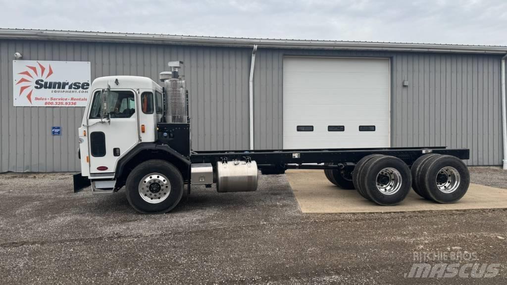 Peterbilt PB520 Chassis met cabine