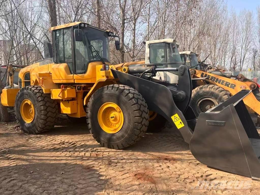Volvo L 120 Wielladers