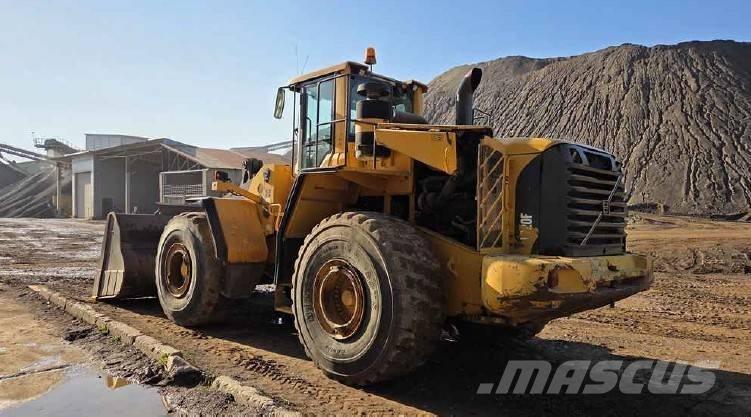 Volvo L 220 F Wielladers