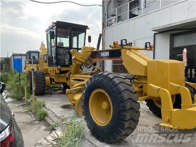 CAT 140 H Graders