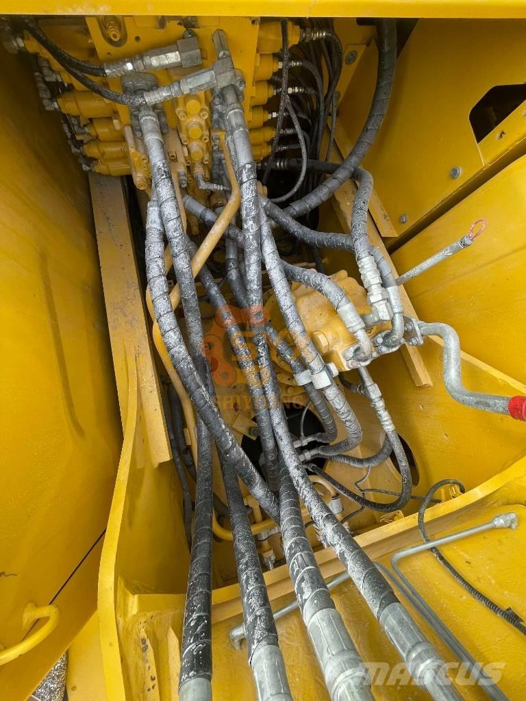 Komatsu PC 200-8 Rupsgraafmachines