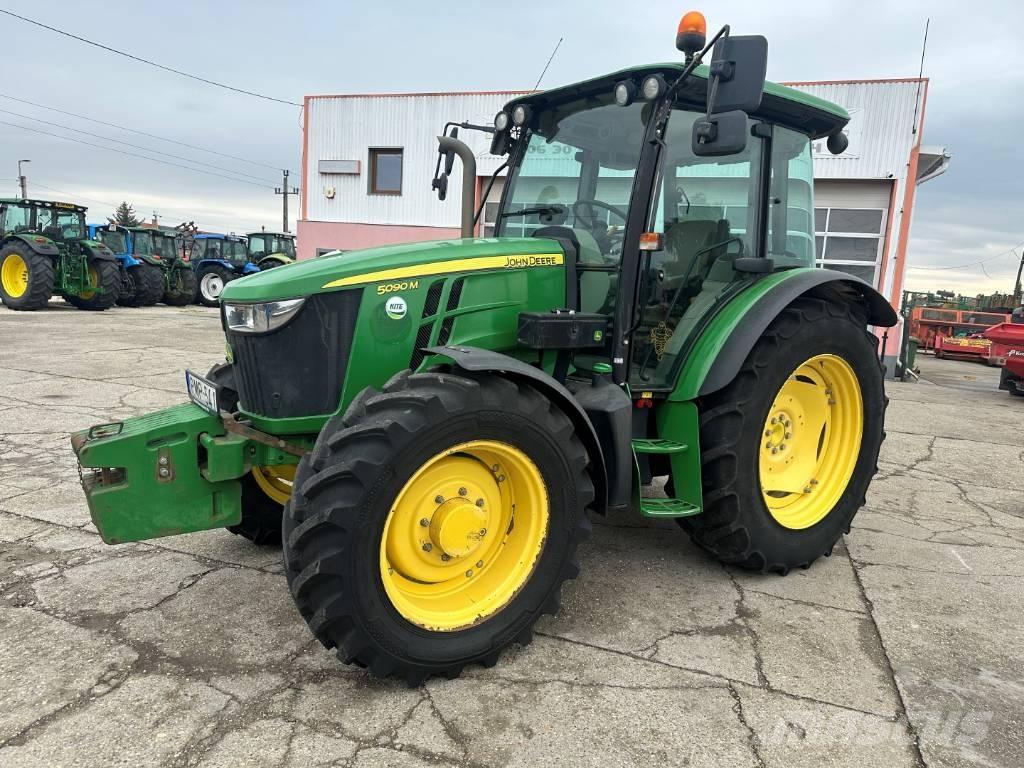 John Deere 5090 M Tractoren