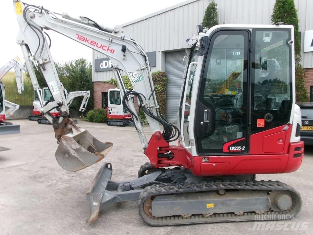 Takeuchi TB235-2 Minigraafmachines < 7t