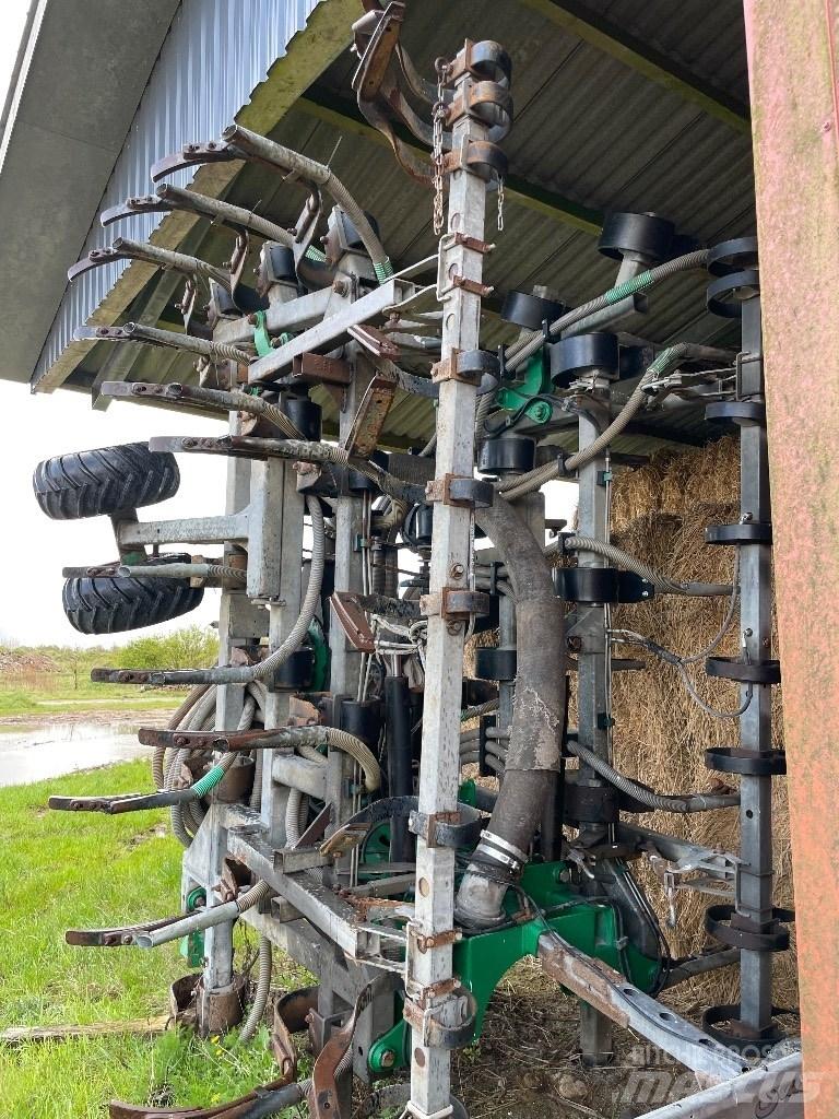 Samson CMX 8.6 Mesttank