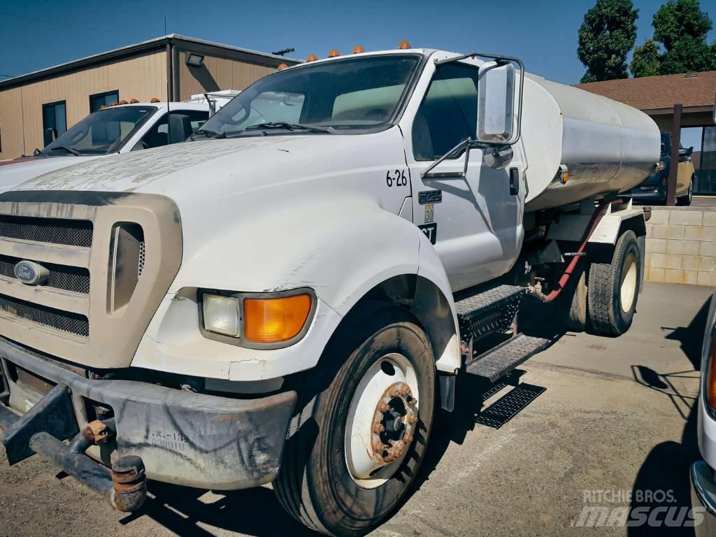 Ford F 750 XL SD Water tankwagens