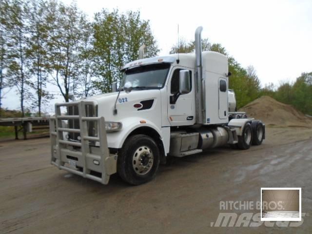 Peterbilt 567 Trekkers