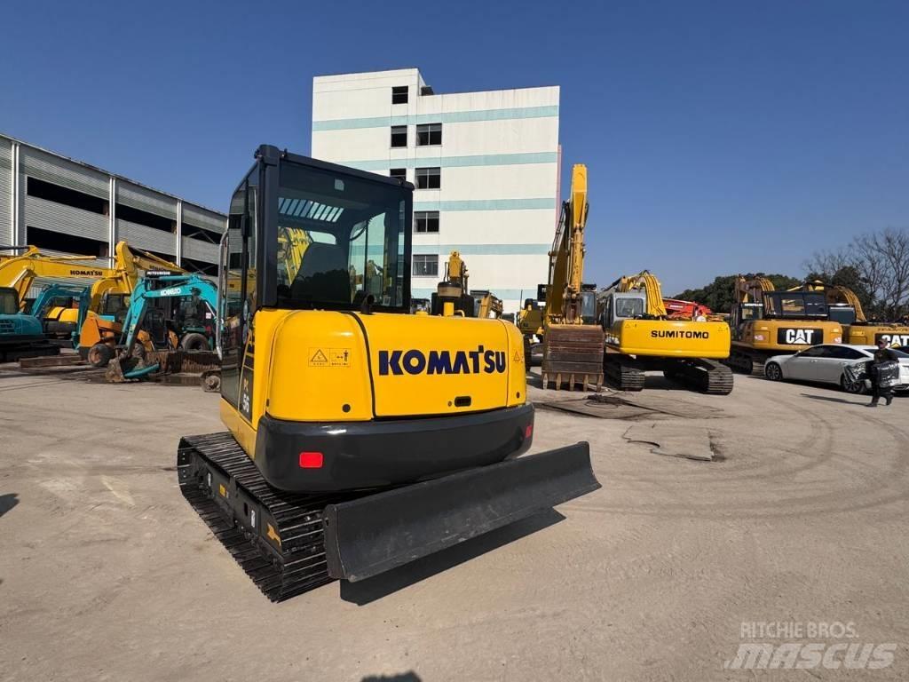 Komatsu PC 56 Rupsgraafmachines