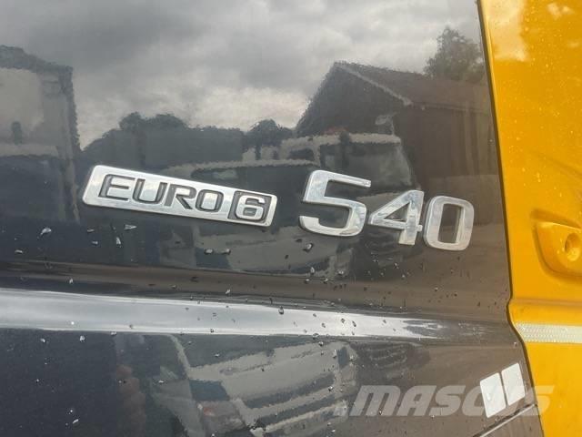 Volvo FH 540 Trekkers