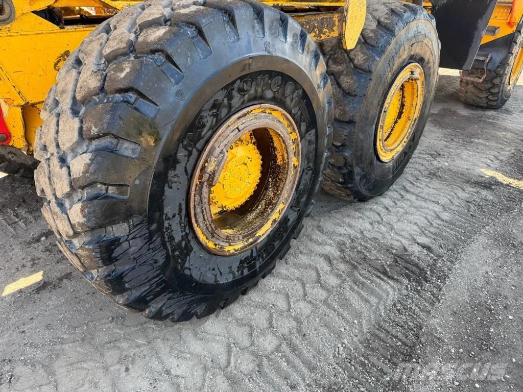 Volvo A 30 G Knik dumptrucks