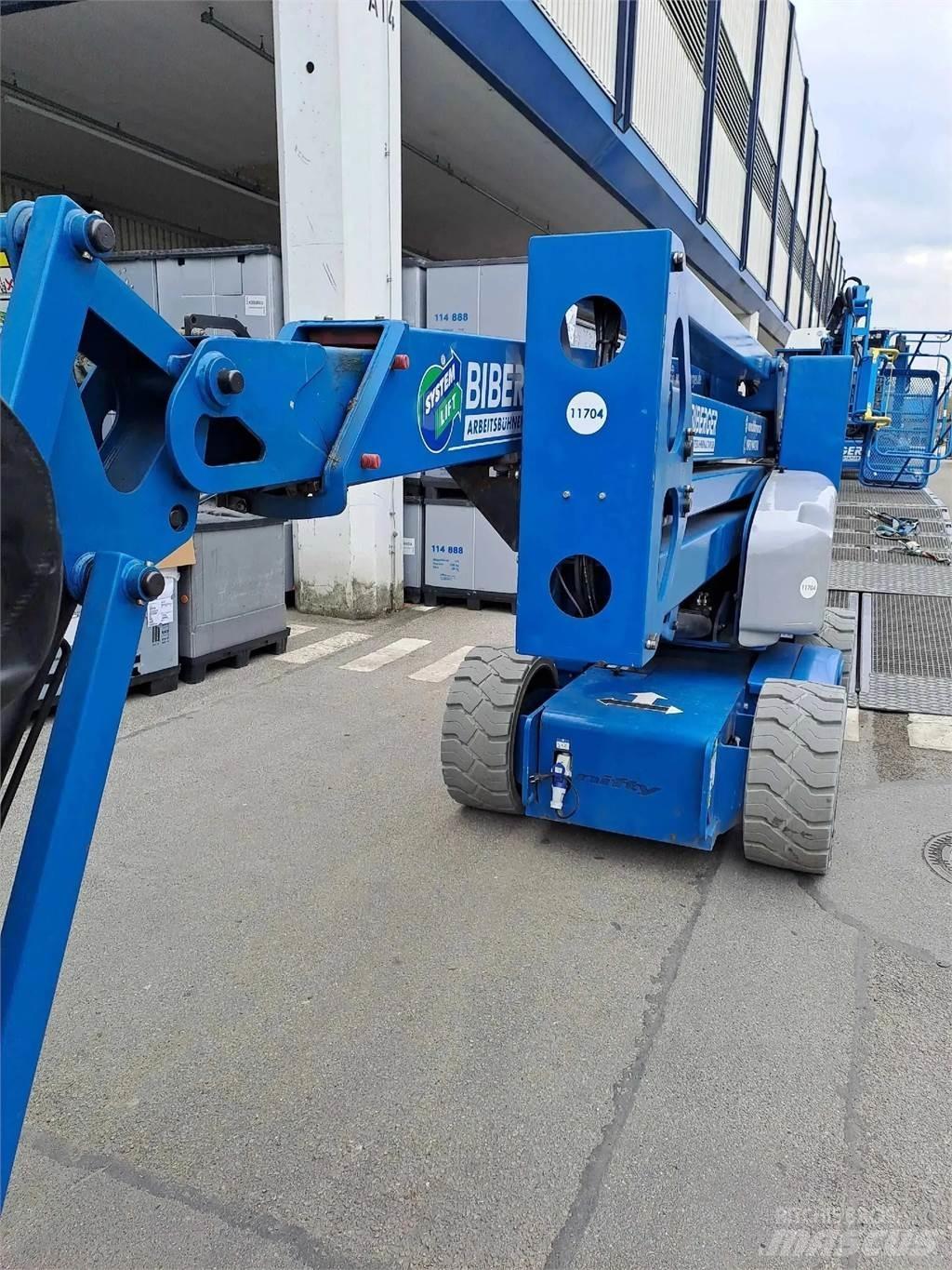  HR17NE Knikarmhoogwerkers