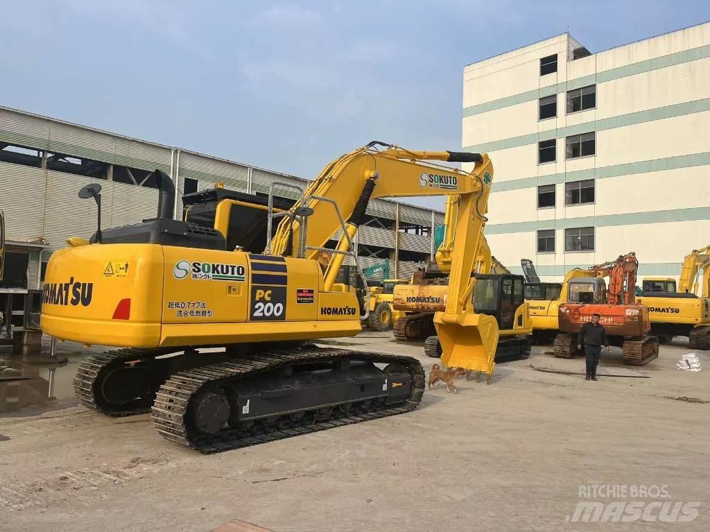 Komatsu PC 200-8N1 Rupsgraafmachines