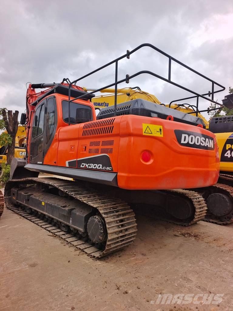 Doosan DX 300LC Rupsgraafmachines