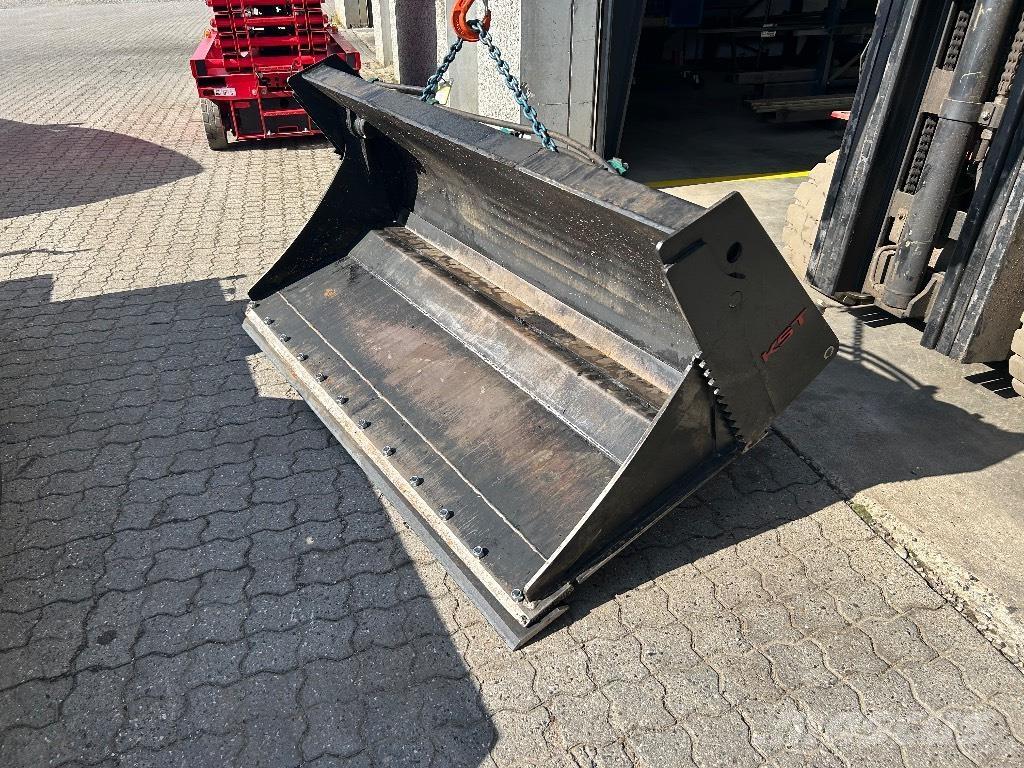  KST 4 i en skovl Bakken