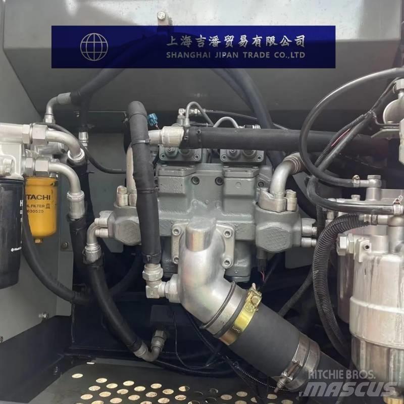 Hitachi ZX 200 Rupsgraafmachines