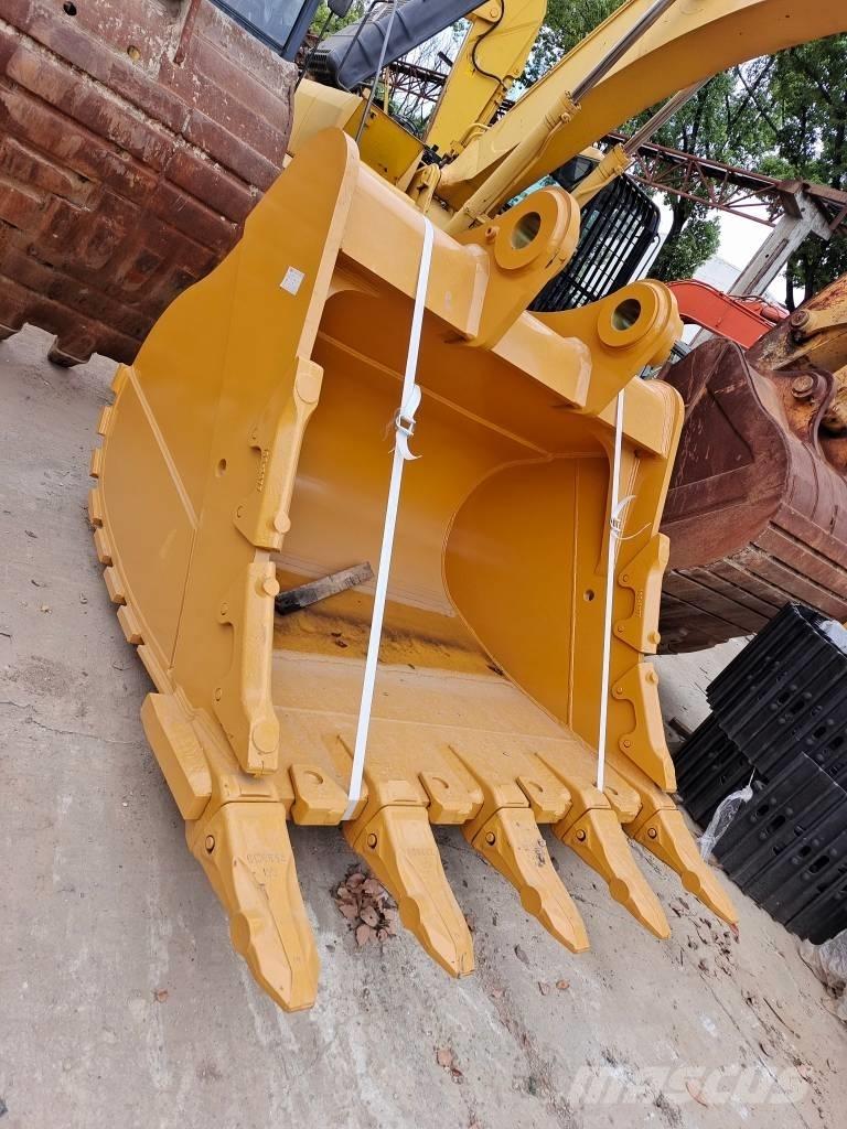 Komatsu PC 200-8N1 Rupsgraafmachines