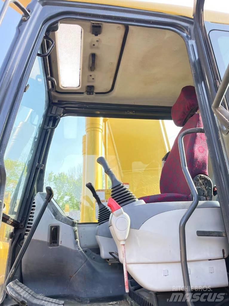 Komatsu PC 220-7 Rupsgraafmachines