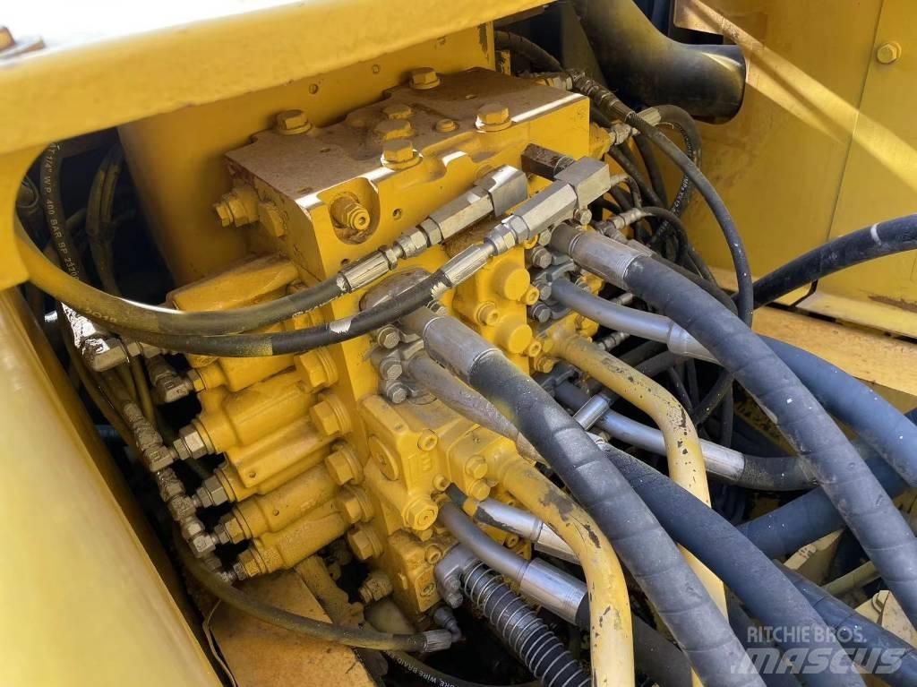 Komatsu PC 220-7 Rupsgraafmachines